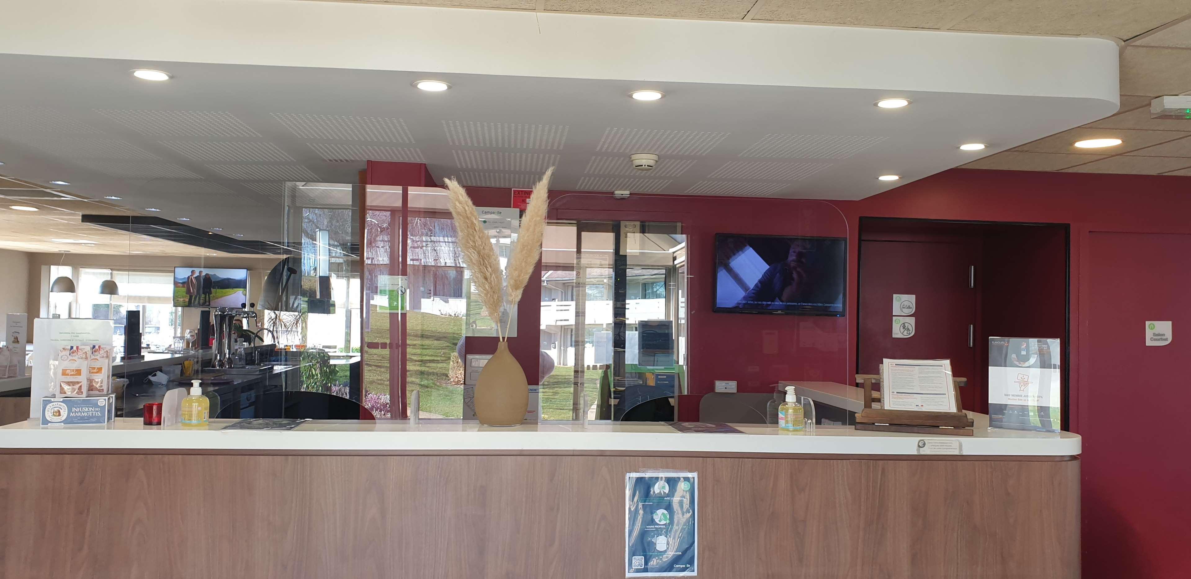 Campanile Besancon Nord Ecole Valentin Hotel 3*